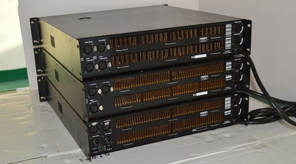 廠家直銷,大量提供大功率FP系列開關電源及AB,廠家長期有現貨,歡迎咨詢_供應信息_CA001中國音響第一網_最集中的音響人社區_音響|燈光|視頻|專業|門戶|網站